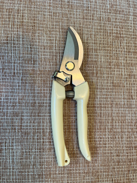 Pruning Shears Curve
