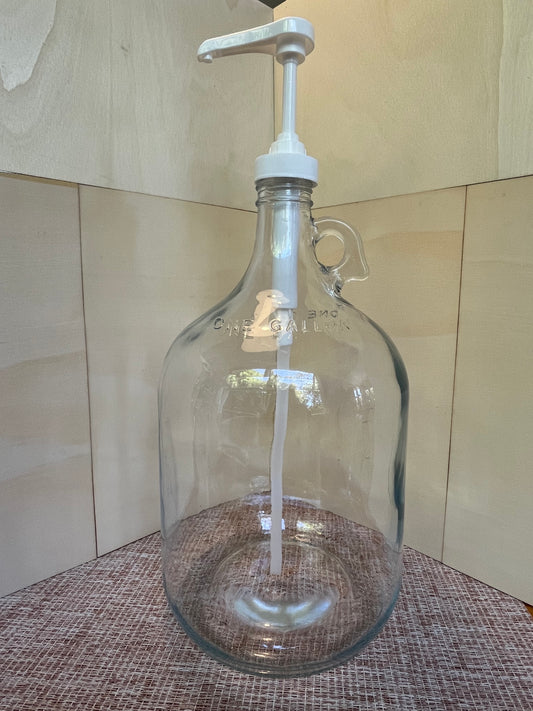 Glass liquid dispenser